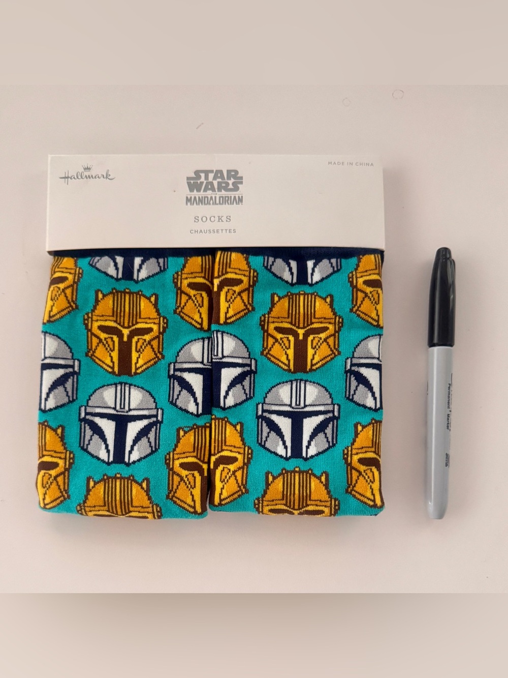 Hallmark Star Wars Mandalorian Socks NWT One Size Fits Most - Picture 3 of 7